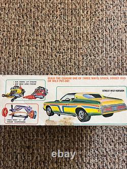 VINTAGE MPC MERCURY COUGAR 1/25 Model Kit