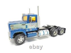 Vintage Ertl USA 1/25 International Transtar F-4200 Builder Plastic Model