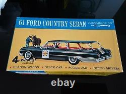 Vintage Hubley 1961 Ford Country Sedan Model Car Kit