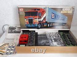 Vintage Model kit Kenworth Aerodyne 86 Truck MIB 1/28 made in Japan #20467